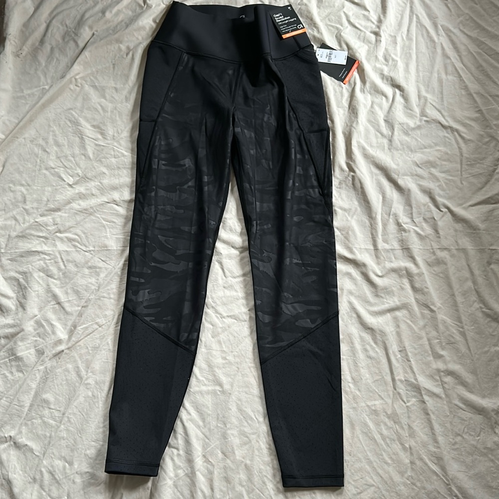 NWT GapFit leggings